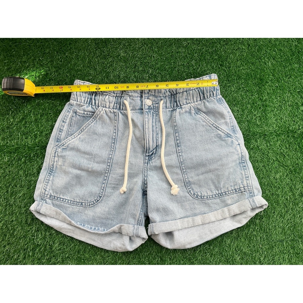 Maurices m.jeans Light Wash Paperbag Waist Denim Shorts Size 8 High Rise